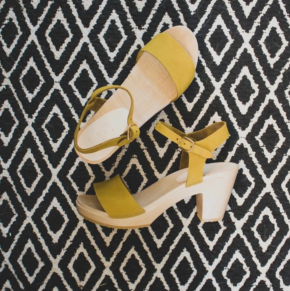 Bryr Clogs Rachel Sandal in Saffron